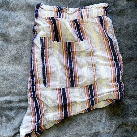 Harlow Striped Shorts - Picture 1 of 2